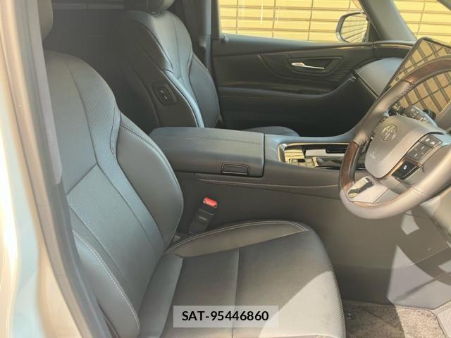 Toyota ALPHARD 2025-06 8371384-14