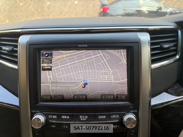 Toyota ALPHARD 2011-12 8371394-18