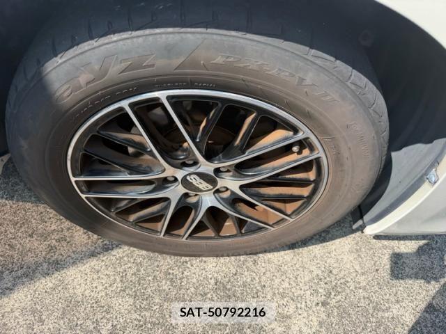 Toyota ALPHARD 2011-12 8371394-4