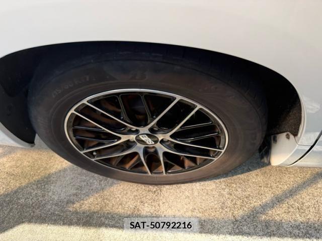 Toyota ALPHARD 2011-12 8371394-5