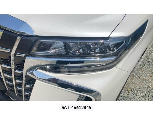 Toyota ALPHARD 2023-04 8371386-4