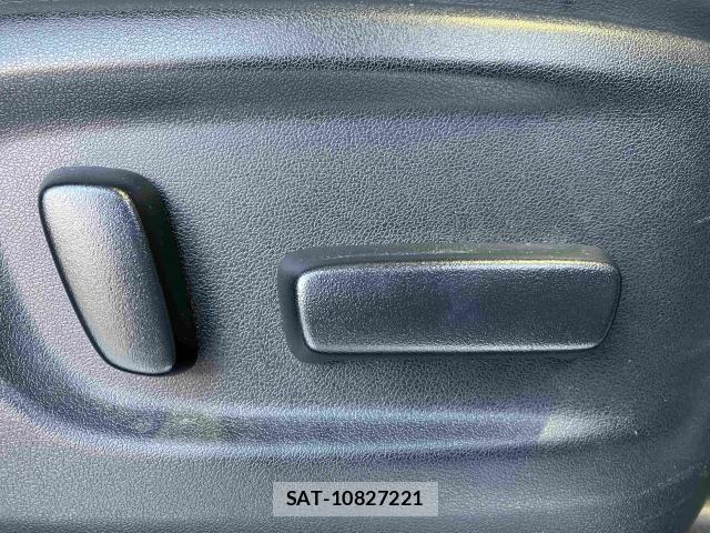 Toyota ALPHARD 2021-09 8371385-17