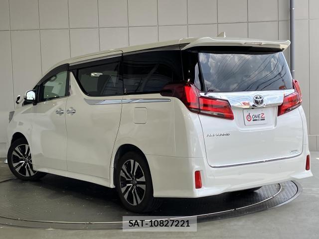 Toyota ALPHARD 2021-09 8371385-29