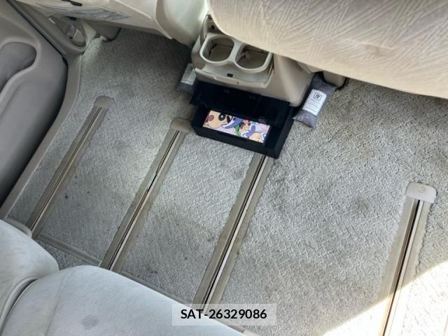 Toyota ALPHARD 2008-01 8371396-19