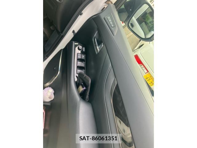 Toyota ALPHARD 2021-07 8371387-10