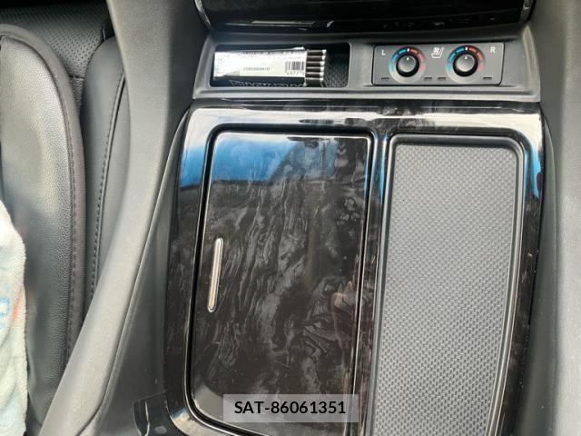 Toyota ALPHARD 2021-07 8371387-24
