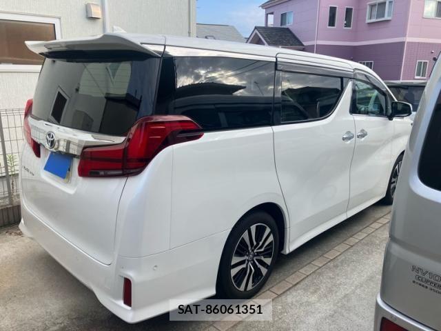 Toyota ALPHARD 2021-07 8371387-3