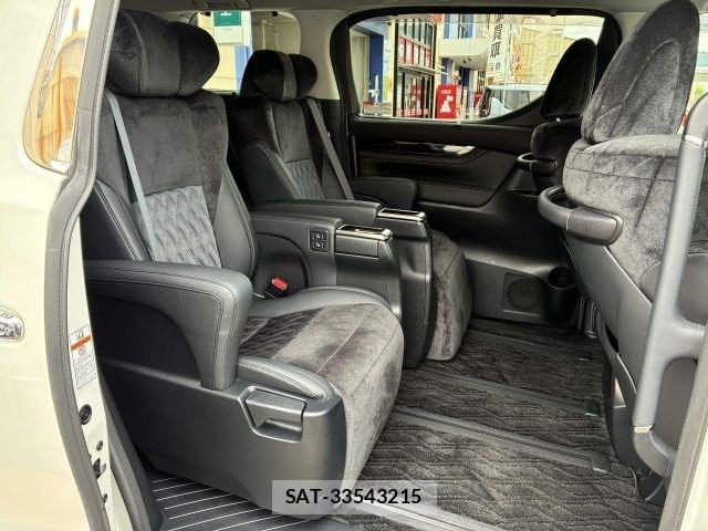Toyota ALPHARD 2015-08 8371391-10