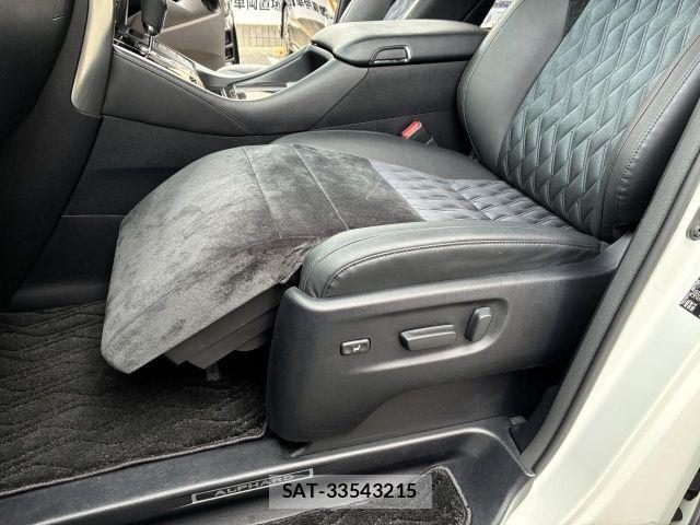 Toyota ALPHARD 2015-08 8371391-22
