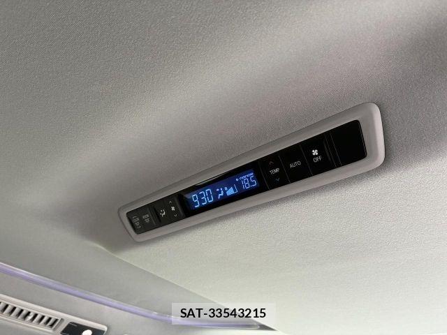 Toyota ALPHARD 2015-08 8371391-26