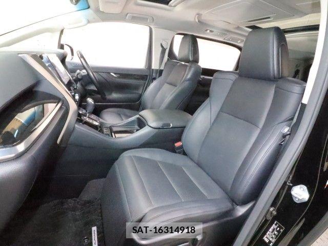 Toyota ALPHARD 2021-06 8411073-13