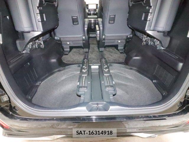 Toyota ALPHARD 2021-06 8411073-22