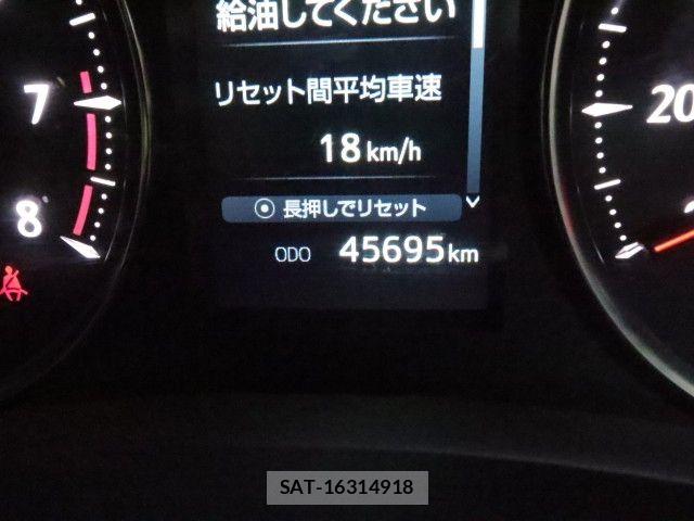 Toyota ALPHARD 2021-06 8411073-28