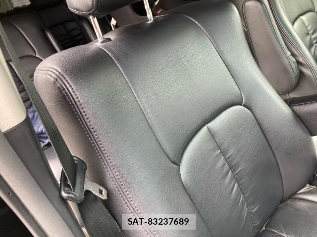 Toyota ALPHARD 2013-10 8411090-19