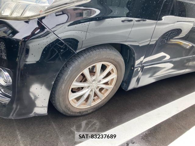 Toyota ALPHARD 2013-10 8411090-4