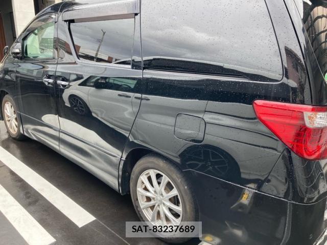 Toyota ALPHARD 2013-10 8411090-8