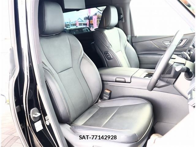 Toyota ALPHARD 2023-10 8410886-15