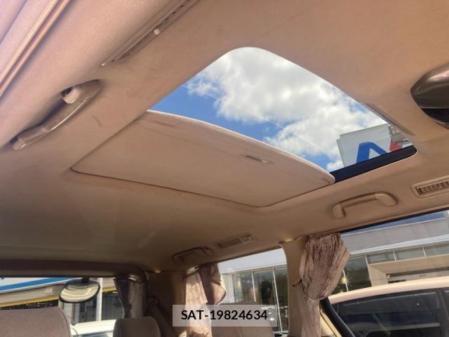 Toyota ALPHARD 2007-09 8411096-17