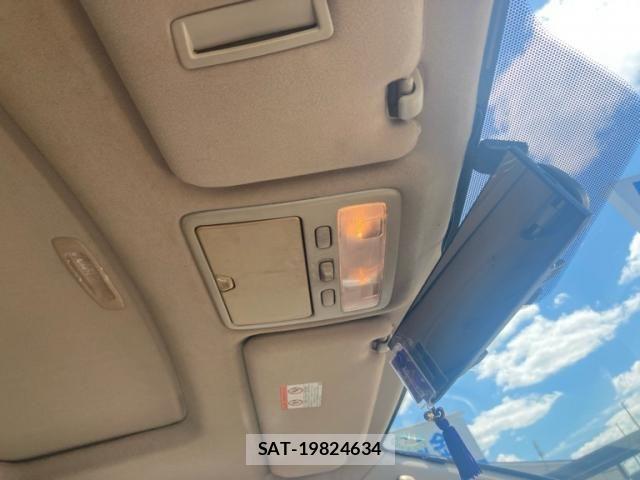 Toyota ALPHARD 2007-09 8411096-26
