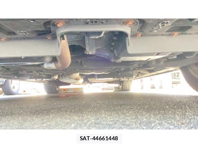 Toyota ALPHARD 2019-09 8411076-20