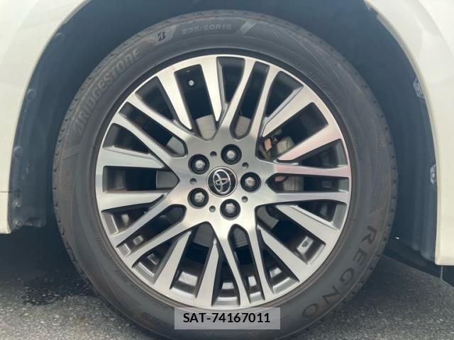 Toyota ALPHARD 2017-04 8411089-6