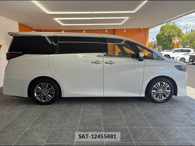 Toyota ALPHARD 2024-03 8411055-11
