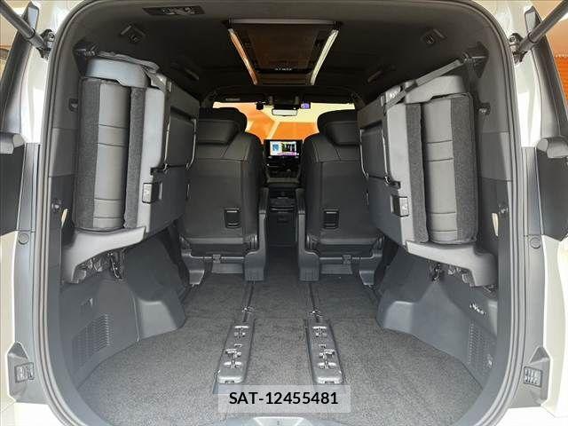 Toyota ALPHARD 2024-03 8411055-22