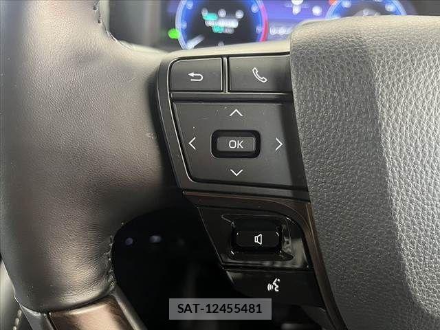 Toyota ALPHARD 2024-03 8411055-29