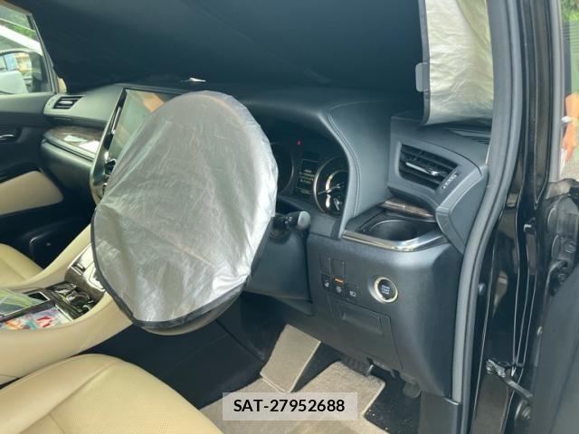Toyota ALPHARD 2020-02 8411075-11
