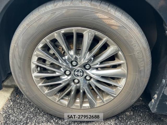 Toyota ALPHARD 2020-02 8411075-8
