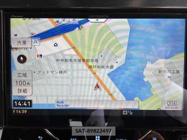 Toyota ALPHARD 2018-02 8411080-11