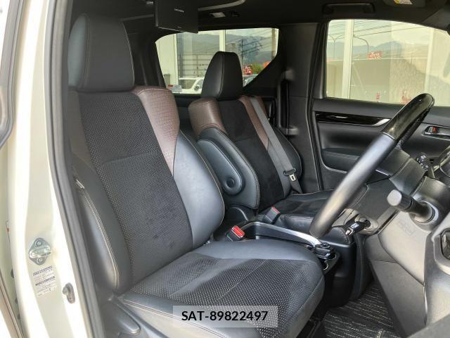 Toyota ALPHARD 2018-02 8411080-19