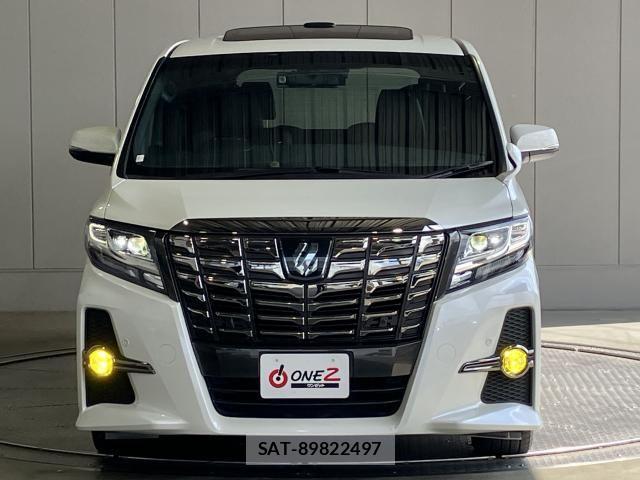 Toyota ALPHARD 2018-02 8411080-26
