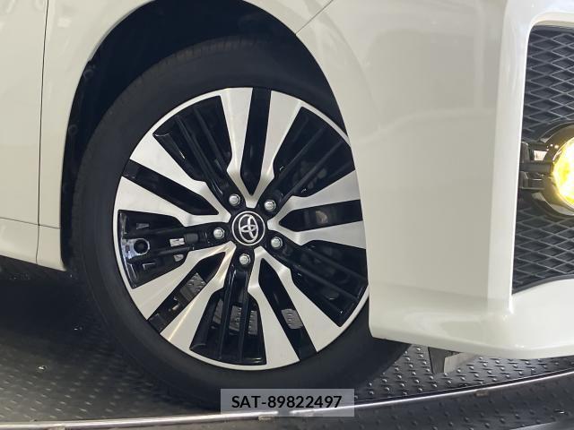 Toyota ALPHARD 2018-02 8411080-4