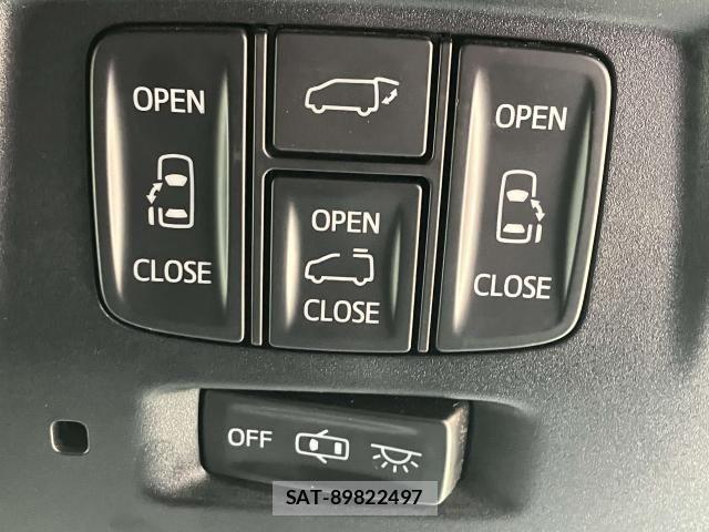 Toyota ALPHARD 2018-02 8411080-6