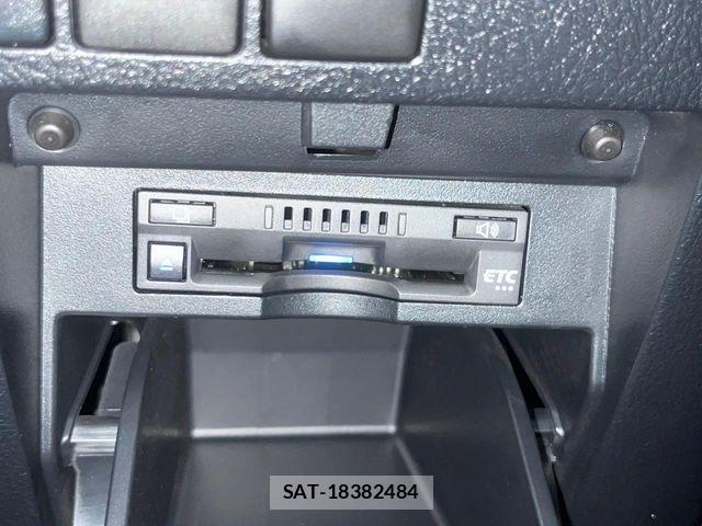 Toyota ALPHARD 2020-08 8437886-6