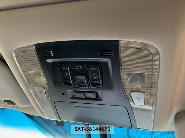 Toyota ALPHARD 2016-02 8437889-16
