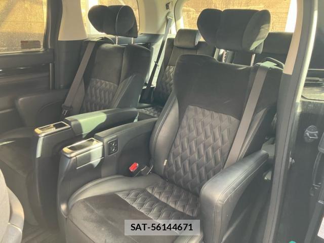 Toyota ALPHARD 2016-02 8437889-7