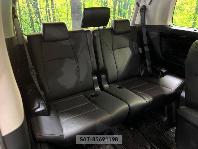 Toyota ALPHARD 2019-06 8437882-10