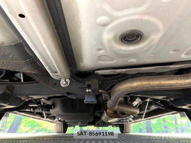 Toyota ALPHARD 2019-06 8437882-19