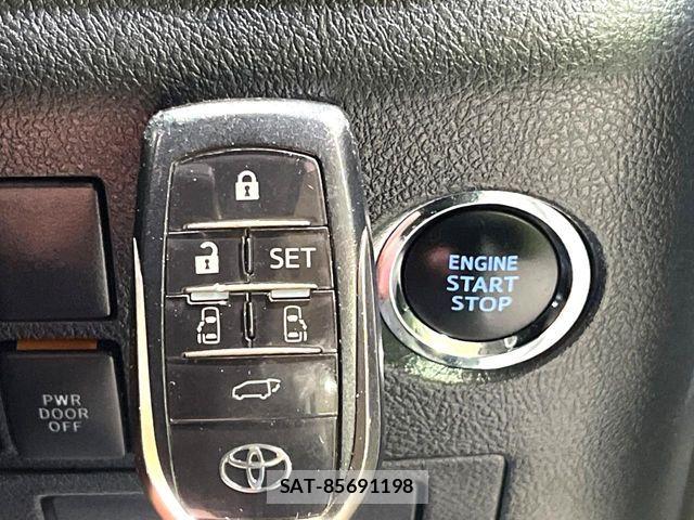 Toyota ALPHARD 2019-06 8437882-7