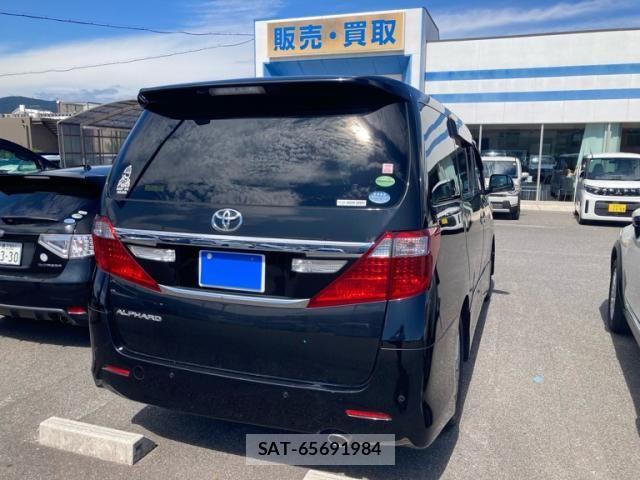Toyota ALPHARD 2014-01 8437892-4