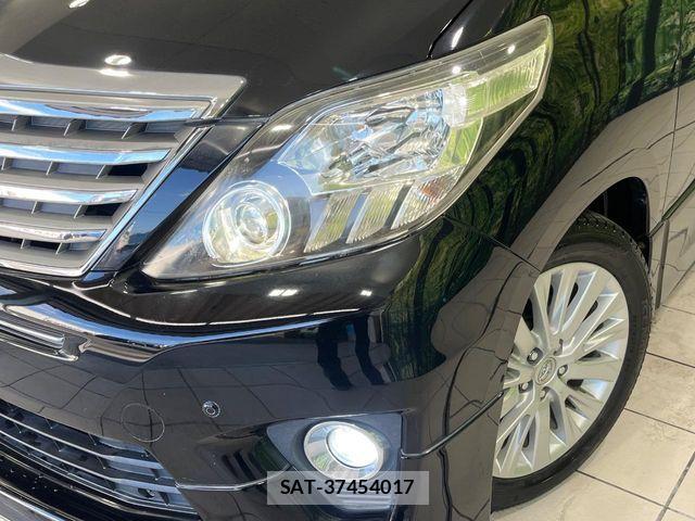 Toyota ALPHARD 2012-07 8437891-12