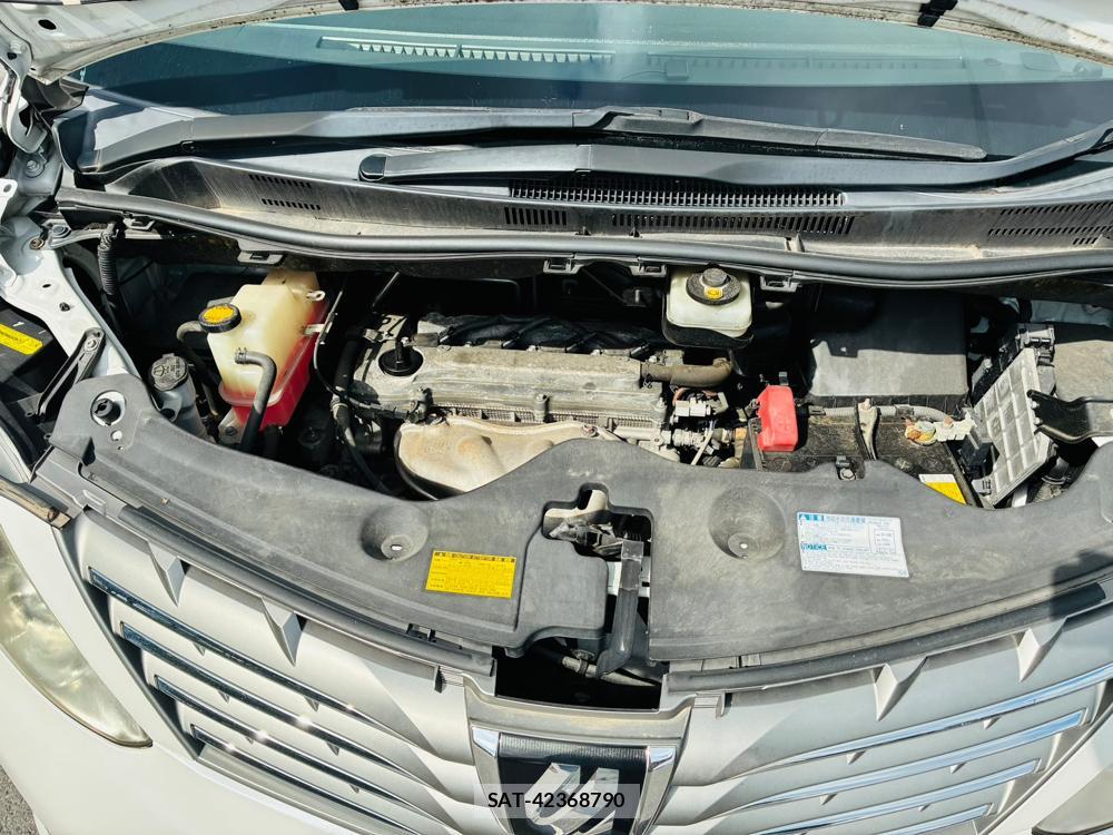 Toyota ALPHARD 2011-03 8199211-37