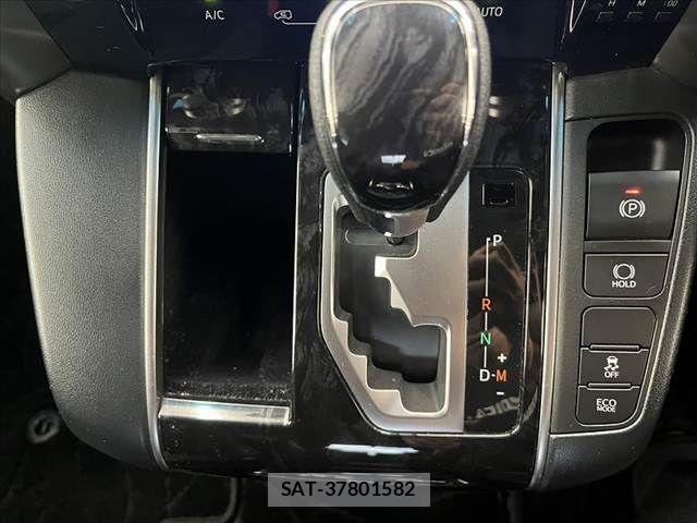 Toyota ALPHARD 2020-07 8437887-23