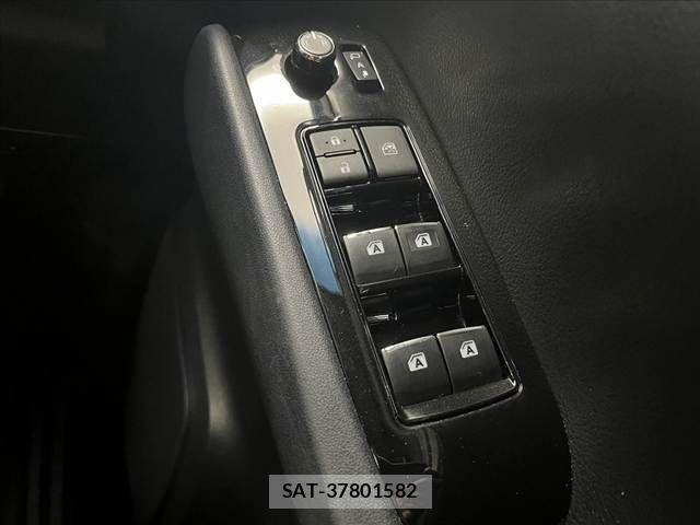 Toyota ALPHARD 2020-07 8437887-28