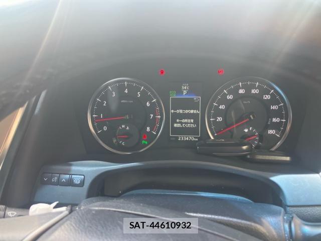 Toyota ALPHARD 2017-04 8437890-10