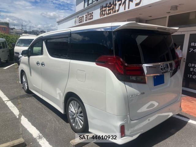 Toyota ALPHARD 2017-04 8437890-1
