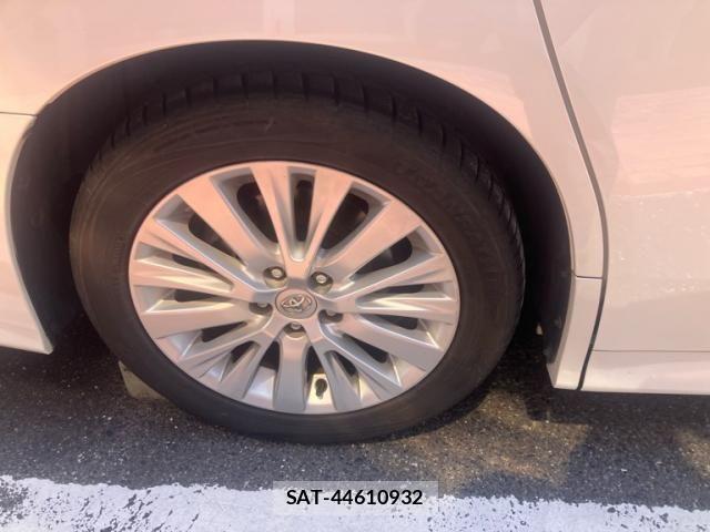 Toyota ALPHARD 2017-04 8437890-5
