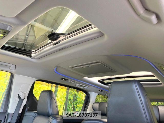 Toyota ALPHARD 2019-09 8437883-3
